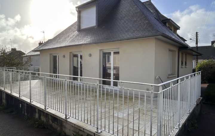 Maison PERROS-GUIREC (22700)  178 m2 445 050 € 