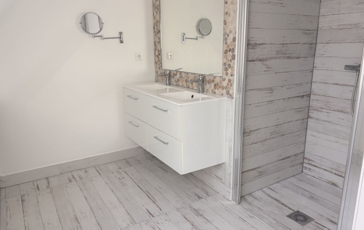 Maison TREGASTEL (22730)  152 m2 772 500 € 