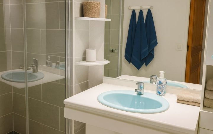 2 Pièces TREGASTEL (22730)  40 m2 228 000 € 