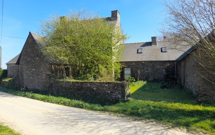 Propriété RUNAN (22260)  243 m2 495 600 € 