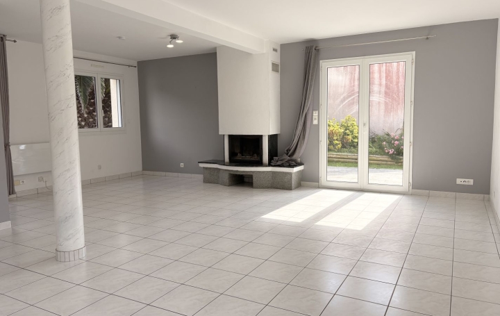 Maison PERROS-GUIREC (22700)  110 m2 332 750 € 