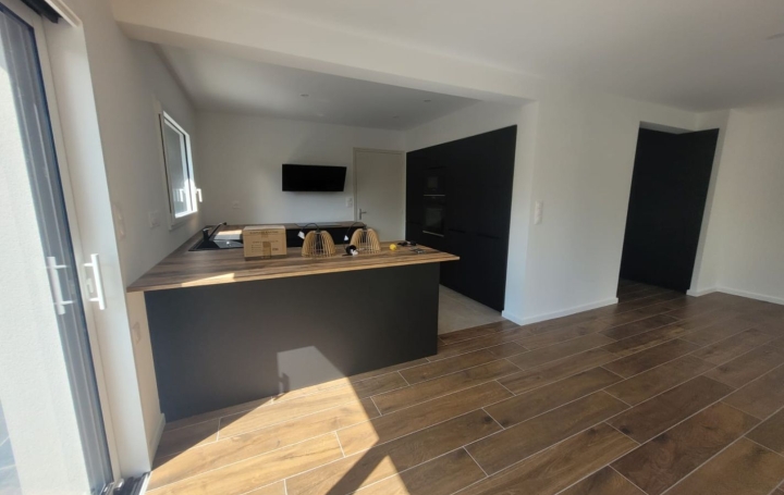 Maison LOUANNEC (22700)  103 m2 394 250 € 