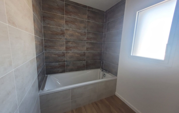 Maison LOUANNEC (22700)  103 m2 394 250 € 