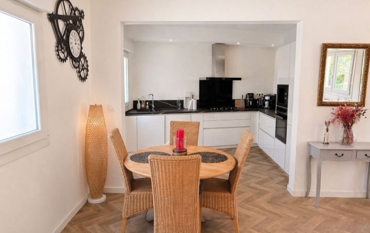 Maison PERROS-GUIREC (22700)  100 m2 394 250 € 