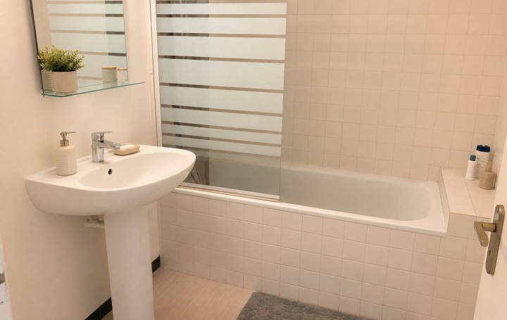 3 Pièces PERROS-GUIREC (22700)  68 m2 363 125 € 
