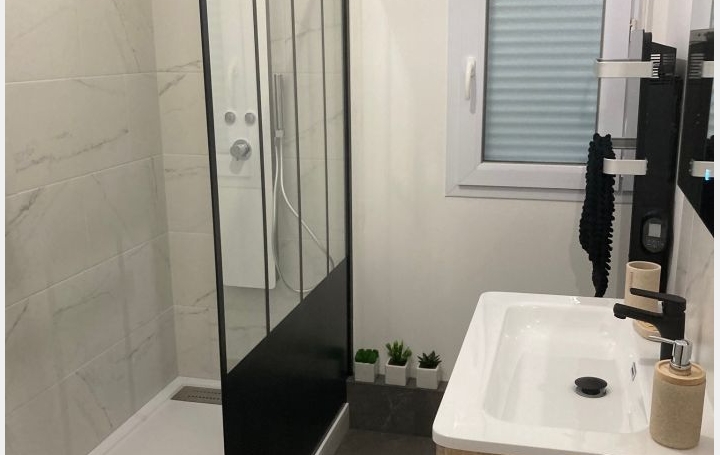 2 Pièces LANNION (22300)  53 m2 168 000 € 