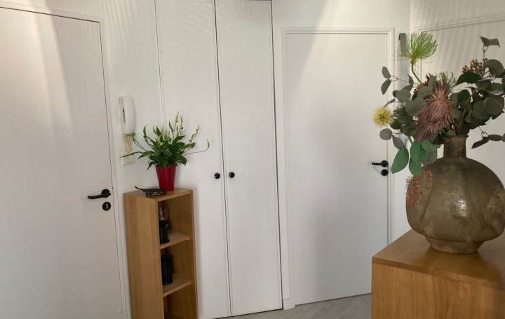 2 Pièces LANNION (22300)  53 m2 168 000 € 