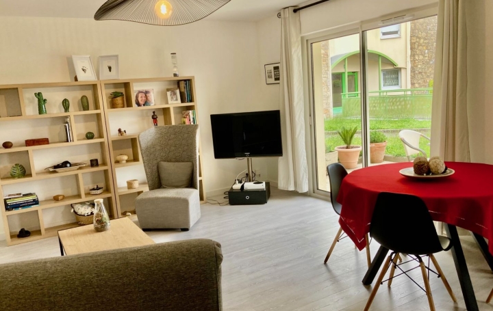 2 Pièces LANNION (22300)  53 m2 168 000 € 