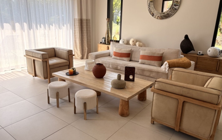 Maison TREBEURDEN (22560)  163 m2 685 000 € 