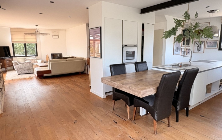 Maison SAINT-QUAY-PERROS (22700)  156 m2 464 625 € 