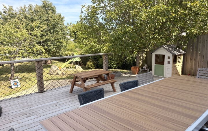 Maison SAINT-QUAY-PERROS (22700)  156 m2 464 625 € 