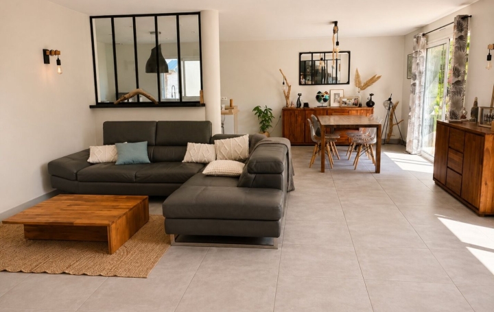 Maison LOUANNEC (22700)  157 m2 525 300 € 