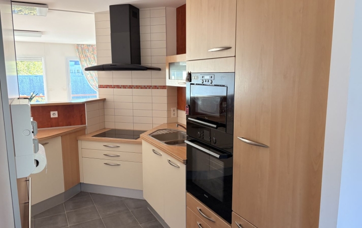 3 Pièces PERROS-GUIREC (22700)  80 m2 383 875 € 