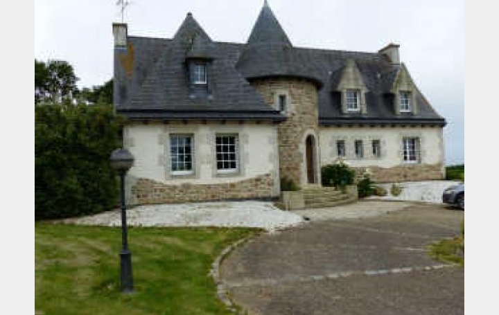 Réseau Immo-diffusion : Maison  SAINT-GILLES-LES-BOIS  202 m2 312 000 € 