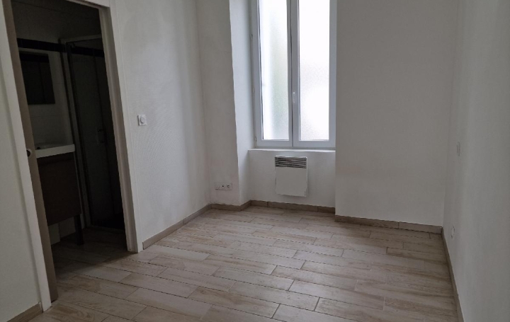 Appartement LUBERSAC (19210) 29 m<sup>2</sup> 325 € 