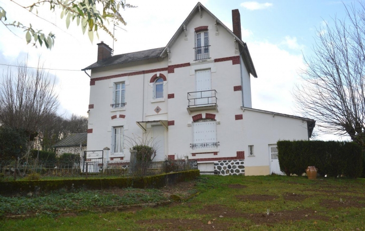 Réseau Immo-diffusion : Maison  MASSERET  172 m2 175 000 € 