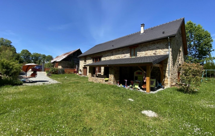 Réseau Immo-diffusion : Maison  SALON-LA-TOUR  170 m2 199 200 € 