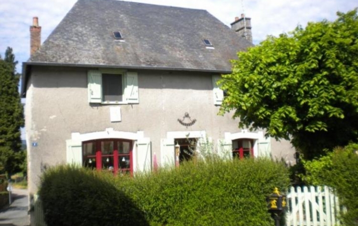 Réseau Immo-diffusion : Maison  LA PORCHERIE  112 m2 96 300 € 