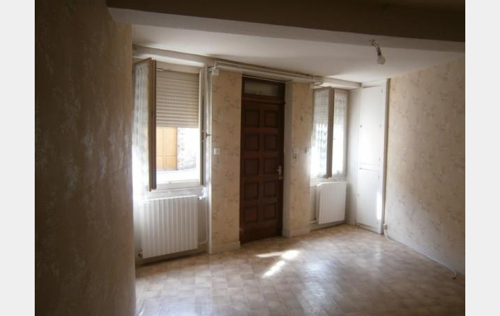 Réseau Immo-diffusion : Maison  COUSSAC-BONNEVAL  96 m2 55 000 € 