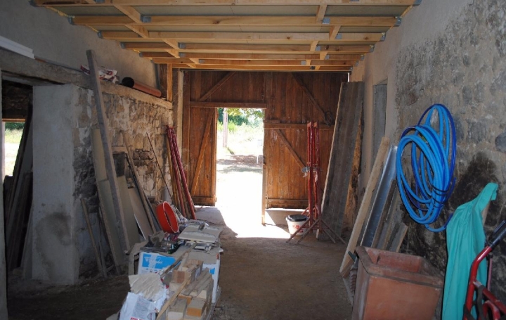 Maison CHENERAILLES (23130)  150 m2 95 920 € 