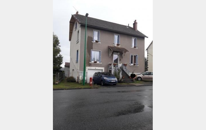 Réseau Immo-diffusion : Maison  GIAT  168 m2 155 150 € 