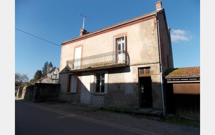 Réseau Immo-diffusion : Maison  MOUTIER-ROZEILLE  98 m2 33 000 € 