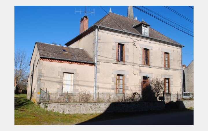 Réseau Immo-diffusion : Maison  ISSOUDUN-LETRIEIX  200 m2 77 000 € 