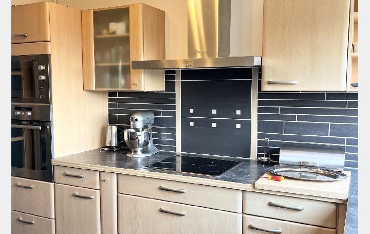 5 Pièces DRAVEIL (91210)  91 m2 256 000 € 