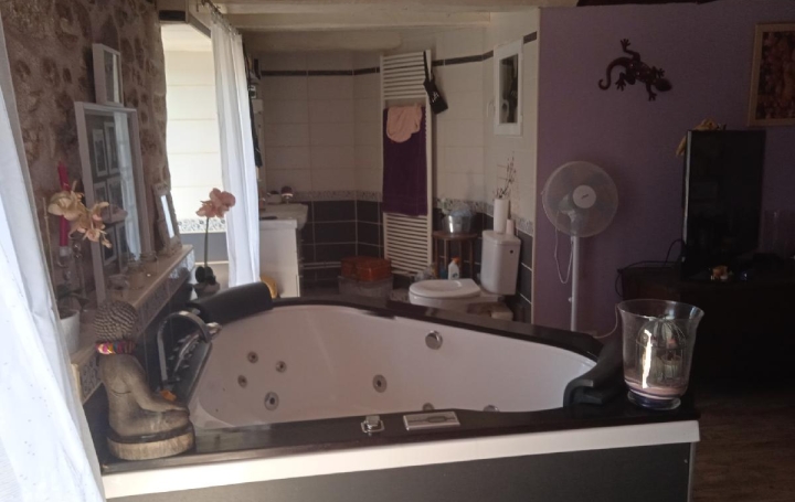 Maison CROZE (23500)  130 m2 139 000 € 