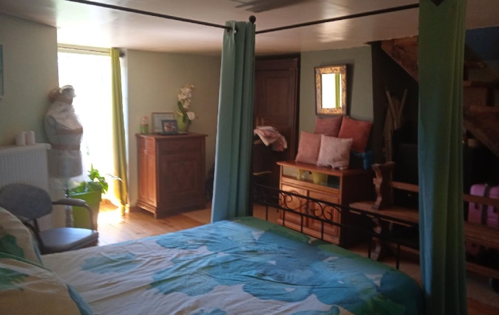 Maison CROZE (23500)  130 m2 139 000 € 