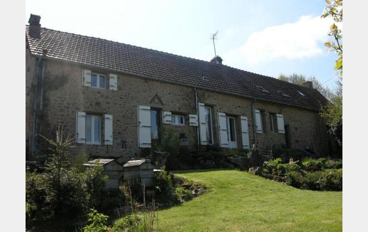 Réseau Immo-diffusion : Maison  BLESSAC  160 m2 163 000 € 