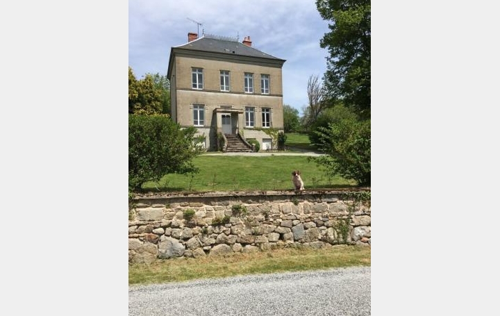 Réseau Immo-diffusion : Maison  LA VILLETELLE  150 m2 158 000 € 