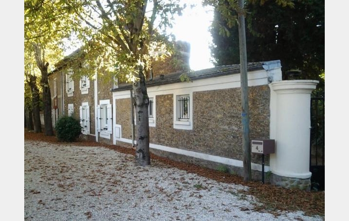 Réseau Immo-diffusion : Maison  RIS-ORANGIS  140 m2 289 500 € 