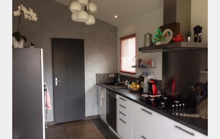 Réseau Immo-diffusion : Maison  LONGES  70 m2 172 000 € 