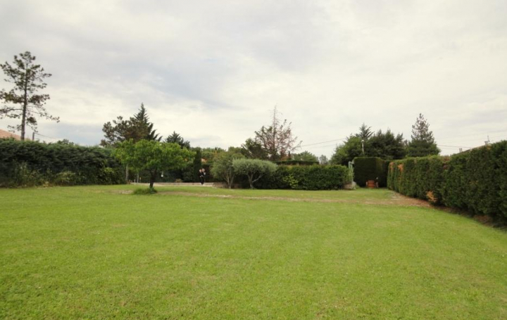 Réseau Immo-diffusion : Terrain  MONS   110 000 € 