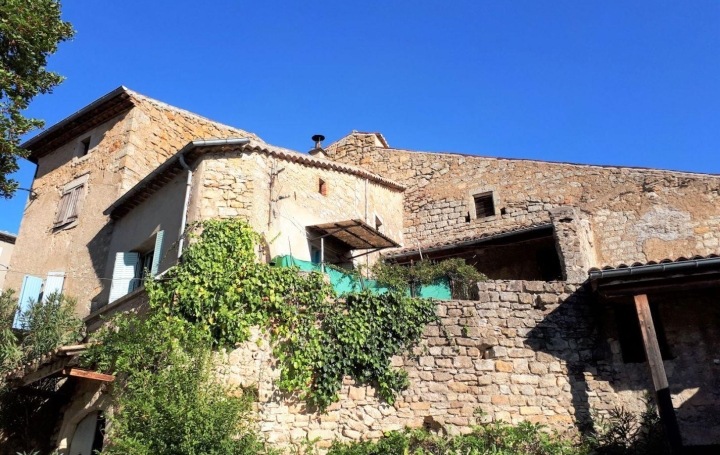 Maison SAINT-PAUL-LE-JEUNE (07460)  380 m2 235 000 € 
