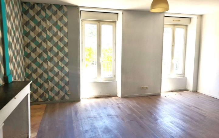 4 Pièces LES VANS (07140)  106 m2 140 000 € 