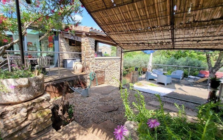 Maison LES VANS (07140)  165 m2 665 000 € 