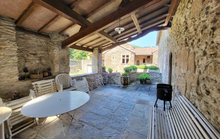 Maison LES VANS (07140)  280 m2 305 000 € 