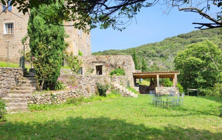 Maison LES VANS (07140)  150 m2 575 000 € 