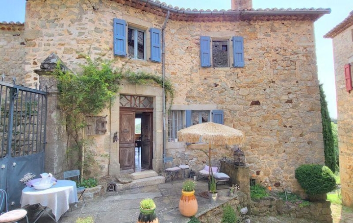 Maison LES VANS (07140)  150 m2 575 000 € 