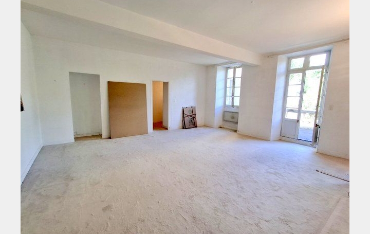 3 Pièces LES VANS (07140)  80 m2 135 000 € 