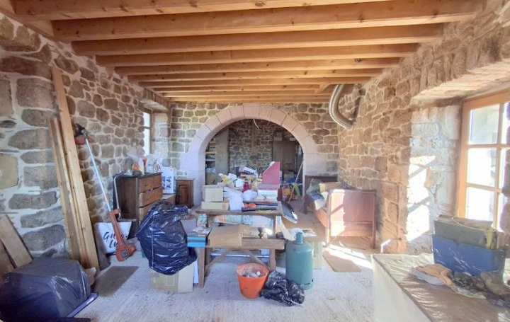 Maison LES VANS (07140)  230 m2 233 000 € 