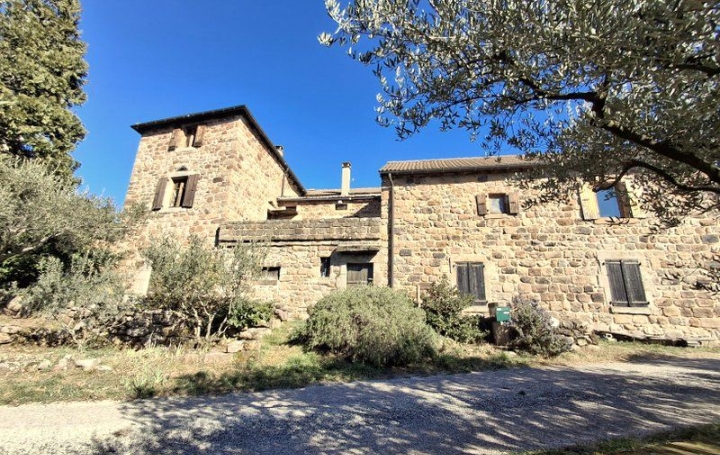 Maison LES VANS (07140)  230 m2 233 000 € 