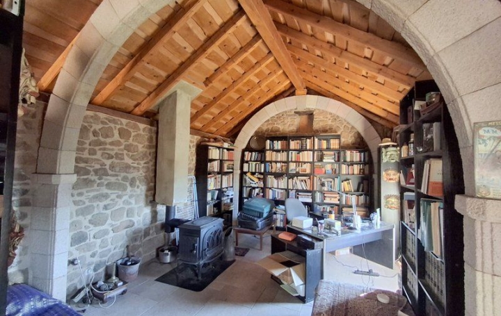 Maison LES VANS (07140)  230 m2 233 000 € 