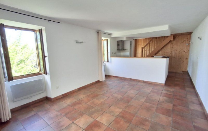 Maison LES VANS (07140)  75 m2 225 000 € 