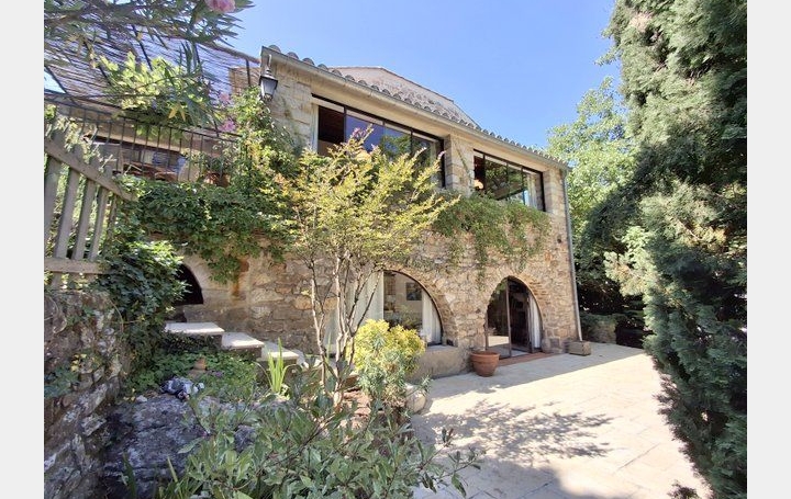 Maison SAINT-AMBROIX (30500)  194 m2 367 000 € 