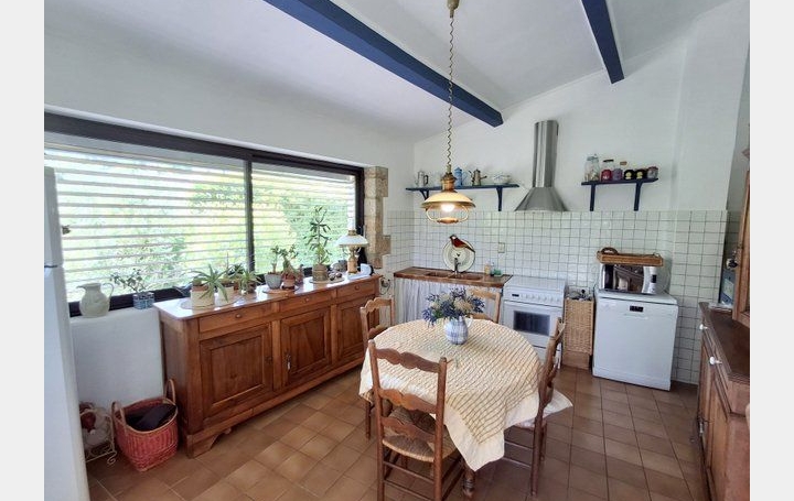 Maison SAINT-AMBROIX (30500)  194 m2 367 000 € 