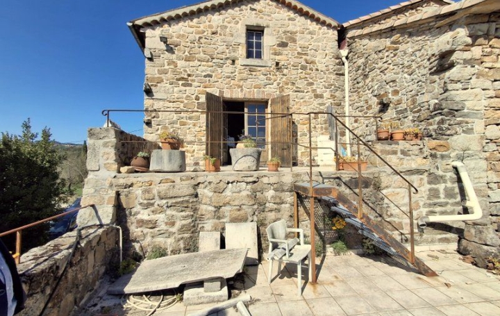 Maison LES VANS (07140)  350 m2 546 000 € 