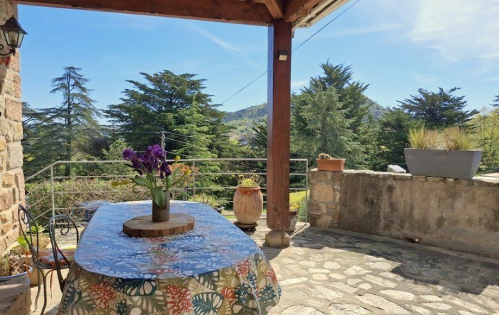 Maison LES VANS (07140)  90 m2 367 000 € 